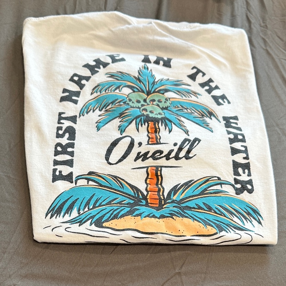 🧡 O’Neill Mens  “FIrst name in the water” graphic white tshirt size M🧡